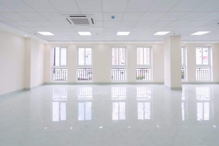 Cho Thuê Nhà Hoàng Hoa Thám, Quận Tân Bình, DT: 9x18m, Hầm trệt 3 lầu
