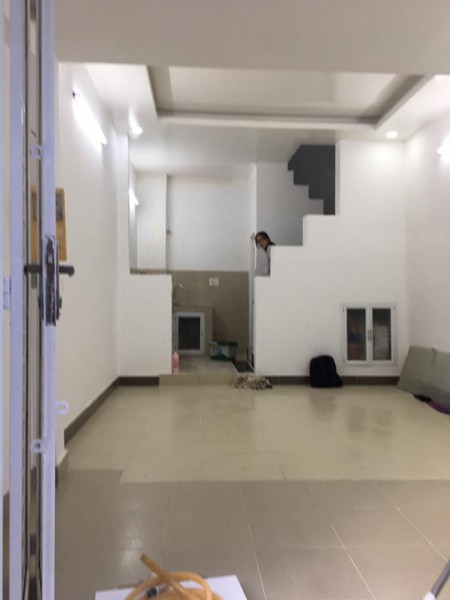 Giá chỉ nhỉnh 3 tỉ có nhà 3 tầng bê tông cốt thép 3 pn, trung tâm Gò Vấp, phường 10
