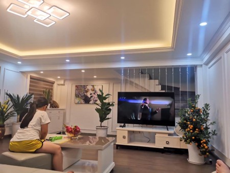 Nhà Lô Góc Hai Mặt Đường Kinh Doanh Tấp Nập trung tâm quận Thanh Xuân