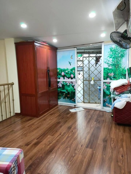 Bán gấp nhà Nguyễn Lương Bằng, ngõ thông tứ tung, an sinh đỉnh, giá 1.8 tỷ, lh 0368781929