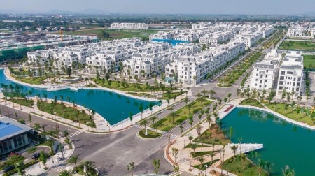 Cần bán căn shophouse khu đô thị Vinhomes Star City tỉnh Thanh Hóa tiện ích đầy đủ