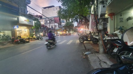 Bán nhà hiếm đẹp Thanh Xuân kd đỉnh ô tô tránh lô góc 65m2, 5 tầng mt10m chỉ nhỉnh 13 tỷ.