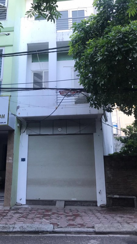 Mặt phố vỉa hè rộng thuận tiện kinh doanh, bán nhà chính chủ 4 tầng, tương lai trạng ngời