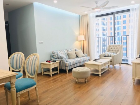 Chính chủ cho thuê CC Ecohome 3 tòa N02, 2PN (70m2) giá 5 triệu/tháng đồ đẹp mới. LH: 0944428855