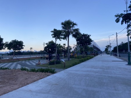 Đi đến slide 2