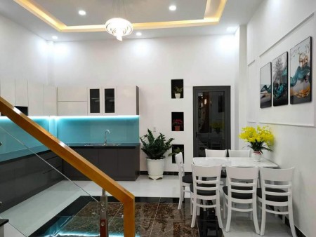 Bán nhà tương bình hiệp Bình Dương, liên hệ 0334544104, giá bán 2.25 tỷ