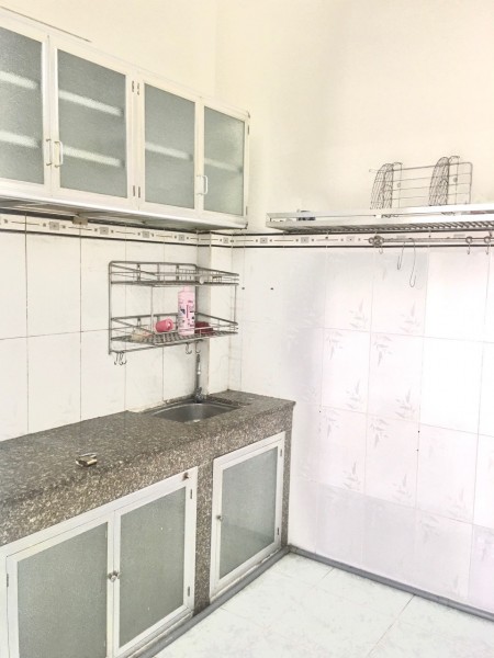 Bán nhà nguyên căn diện tích 202m, 1 trệt, 1 lầu, giá 3.9 tỷ, phường 5 Phú Nhuận, lhcc