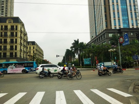 Nhà Liền Kề KĐT An Hưng, La Khê 83m 5 Tầng MT5m, Kinh Doanh Sầm Uất giá 11 tỷ 5