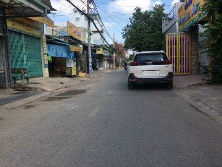 Bán nhà mặt tiền kinh doanh Hiệp Thành 6, tổng diện tích 5.5x25m, giá chỉ 10 tỷ, lhcc