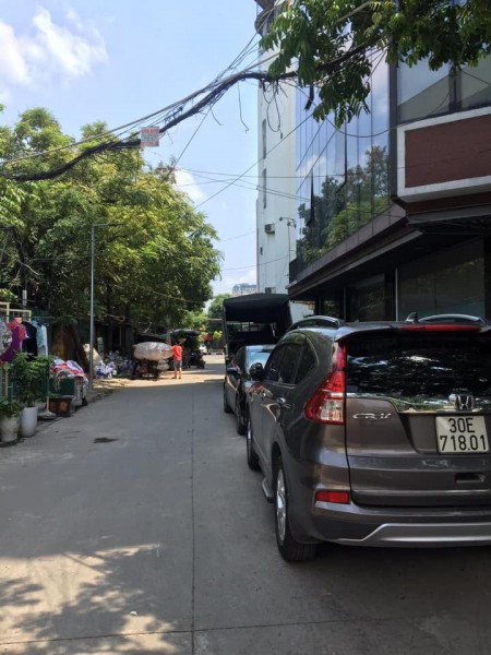 Bán toà nhà văn phòng lô góc 3 mặt thoáng phố Đặng Thuỳ Trâm, 8 tầng đúc