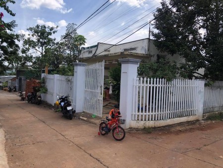 Lô góc 2 mặt tiền 16x18 Nguyễn Lương Bằng, giá bán 3.5 tỷ, hẻm bê tông rộng