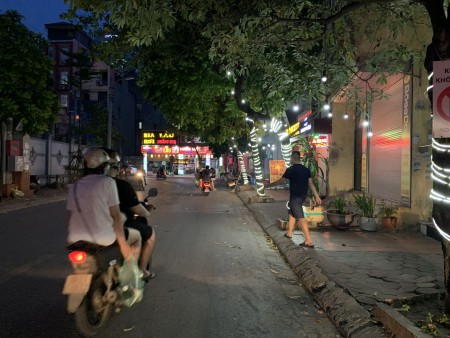 Đi đến slide 2