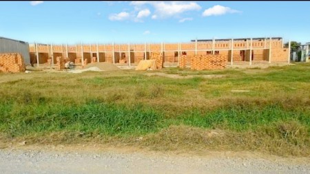 Bán đất Chơn Thành giá rẻ 1 mẫu, shr cạnh kcn lớn, gân trường chợ giá 560 triệu