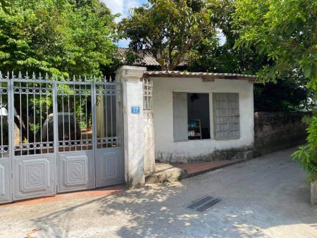 Bán nhà Đức Giang, duy nhất một căn ba mặt thoáng, diện tích 60m2, giá bán 2 tỷ