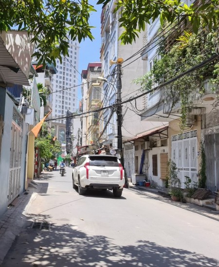 Bán nhà Xuân La, View Hồ Tây, diện tích sử dụng 36m2, giá bán 2,95 tỷ