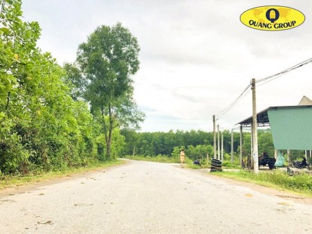 Bán đất mặt tiền đường nhựa 10,5m, khu dân cư hiện hữu, sổ hồng có sẵn
