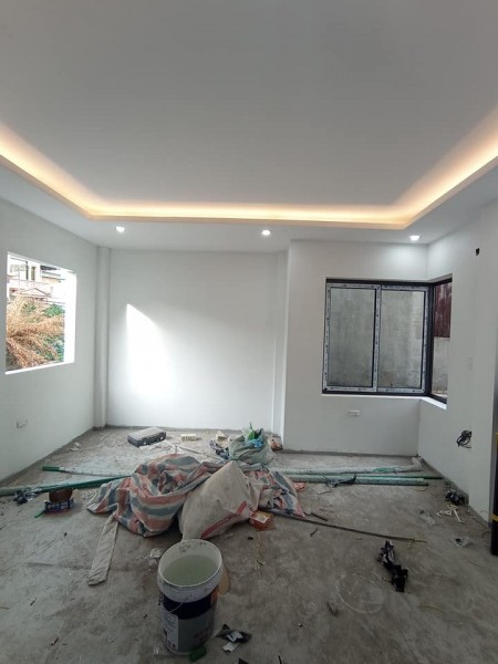 Bán nhà nguyên căn Yên Sở diện tích 38m2, 4 tầng, mt 5m, ngõ rộng giá bán 2.65 tỷ