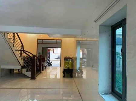 Bán nhà nguyên căn sổ chín chủ 4 tầng, dt 77,4m2, mt 5m dt thực tế hơn 80m