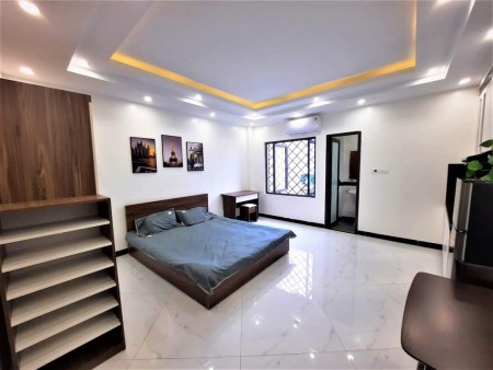 Bán nhà Hào Nam 20m2*6T, 4 ngủ, ngõ thẳng tắp, cách phố 30m, ngõ rộng 3m, phân lô, 2.3 tỷ