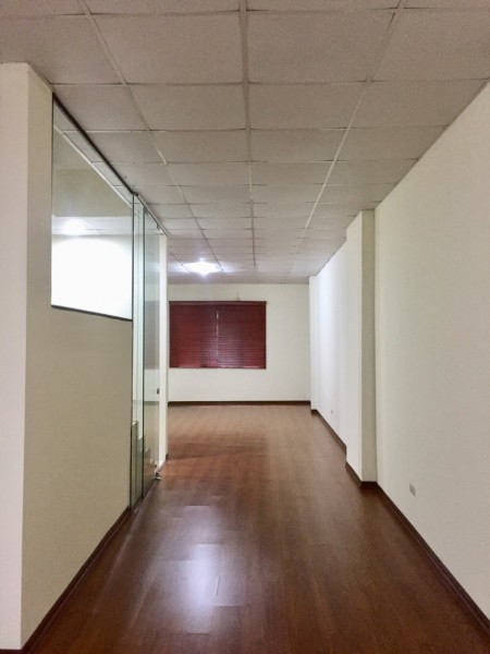 Cho thuê mặt bằng tầng 2 làm văn phòng, phòng học, thương lượng chính chủ