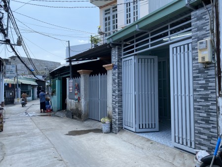 Cho thuê nhà nguyên căn diện tích: 98m2 đưởng Nguyễn Thị Định, Quận 2, lhcc