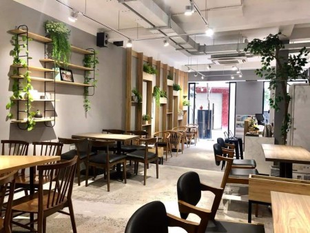 Bán gấp nhà 7 tầng, thang máy tại đường Láng, diện tích sử dụng 125m2 giá 14 tỷ