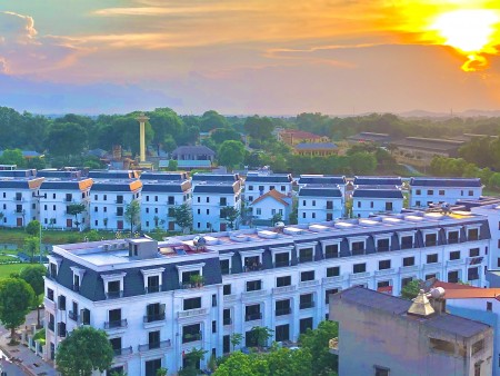 Đi đến slide 4