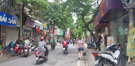Bán nhà 90m2 mặt phố Thành Công Láng Hạ Đống Đa vỉa hè kinh doanh, giá 20 tỷ