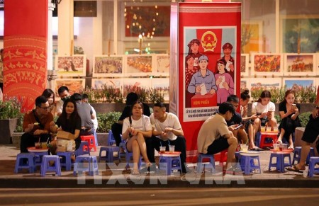 Đi đến slide 2