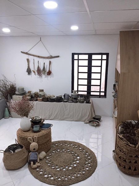 Bán nhà Đẹp 4 Tầng, 2 Mặt hẻm Thuận Kiều và Lê Đại Hành cực thoáng Chỉ nhỉnh 2 tỷ