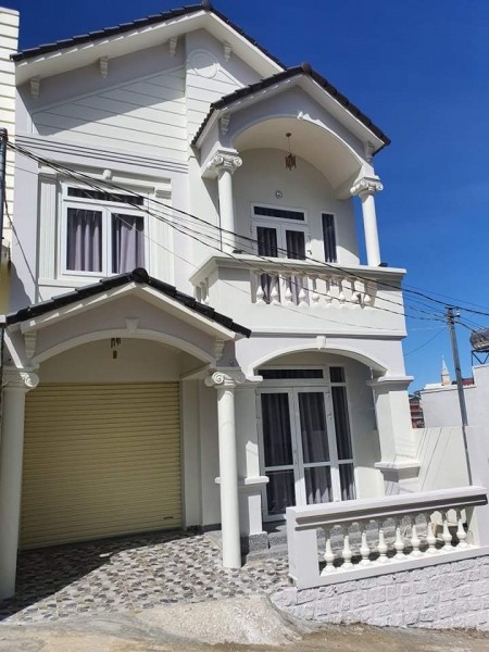 Cần bán nhà hẻm xe hơi Nguyễn Trung Trực - Đà Lạt- 92m2 - 5ty5, đường bê tông 4m- view cao thoáng