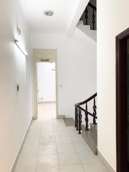 BÁN Nhà Tây Hồ Âu Cơ Văn Phòng Kinh Doang Ô Tô Vào Nhà dt 85m2 giá 7.8 Tỷ