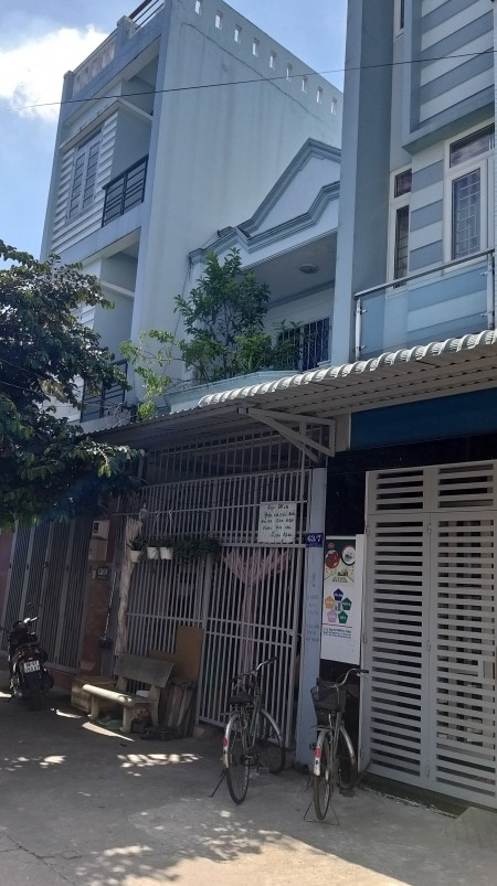 Chỉ 3.65 tỷ có ngay nhà 60m2 3 tầng HXH, tại Tô Ký, Trung Mỹ Tây Quận 12
