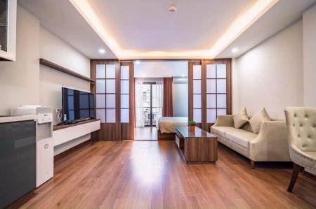 Bán nhà Thái Hà 3 mặt thoáng vĩnh viễn, sân để xe tiềm năng khu vực, 3 tầng