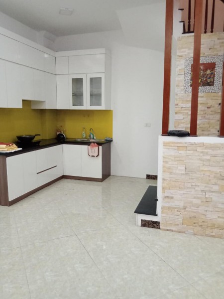 Nhà Bạch Mai, Hai Bà Trưng, ngõ rộng thoáng, nhà mới, 35m2, 5T, giá 3.75 tỷ
