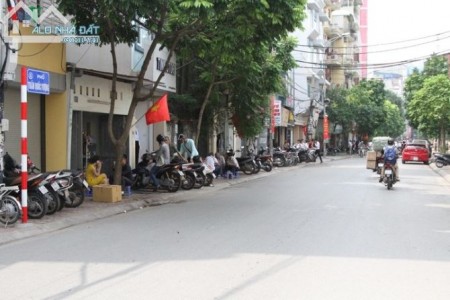 Mặt Phố Trần Quốc Vượng dt 50m2, 5 tầng, mt 5m, vỉa hè 3m kinh doanh vô địch, giá 12.8 tỷ