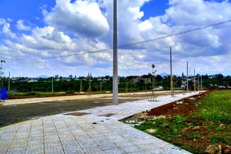 Bán đất gần UBND xã Đambri ngang 7m giá chỉ 480tr/1 nền full thổ cư sổ hồng riêng