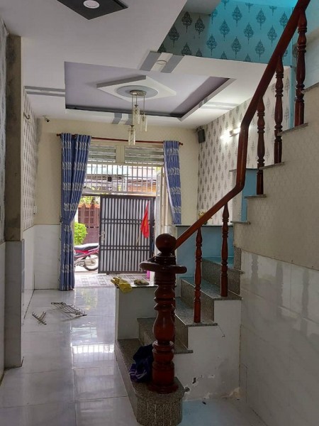 Mình có bà Cô đang cần bán căn nhà 1 trệt 1 lầu đúc thật, chỉ 3,6 tỷ LH 0982638022