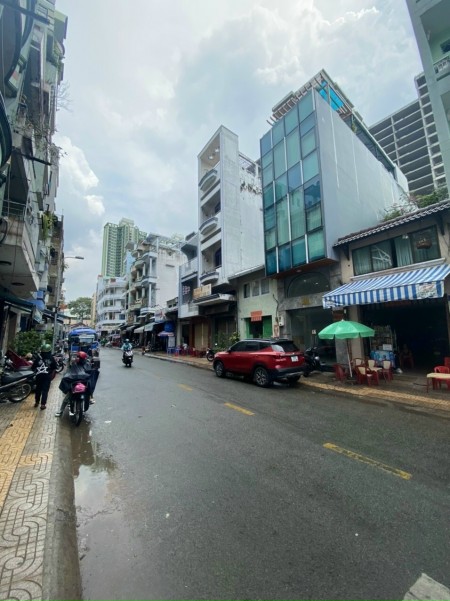 Đi đến slide 6