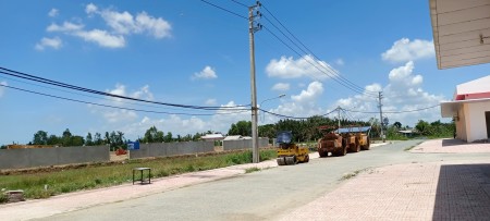 Vị trí đắc địa độc nhất tại trung tâm thị trấn Thạnh Phú, sổ hồng trao tay