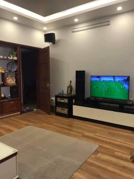 Bán nhà phố Văn Cao Ba Đình diện tích 78m2, 4 tầng mặt tiền 5m giá 7.8 tỷ