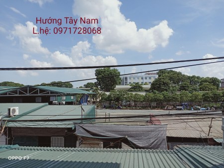 Đi đến slide 3