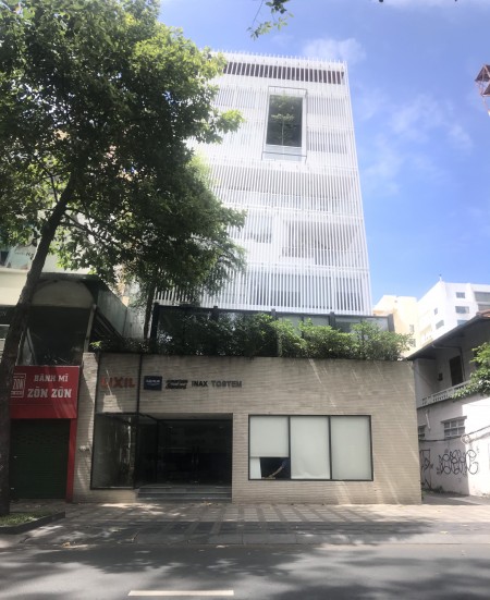 Bán tòa nhà hầm, 6 tầng mặt tiền Cửu Long ngang 11m giá bán 80 tỷ, chính chủ