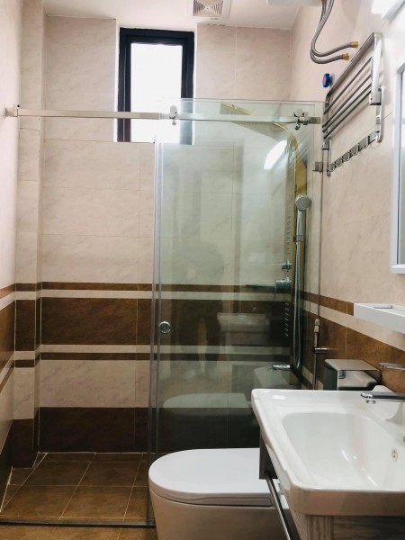 Bán gấp nhà Hoàng Mai diện tích 30m2 đúc kiên cố 5 tầng chỉ với 3,5 tỷ cực chất