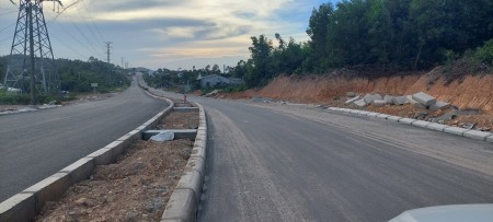 Bán nhanh lô đất mặt tiền đường 26m, Trưng Nữ Vương Thuỷ Phương, giá thương lượng