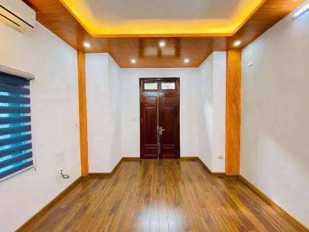 Bán nhà nguyên căn Đa Sỹ Hà Đông, dt 35m2, 4 tầng đúc ngõ rộng thông thoáng, vào ở ngay