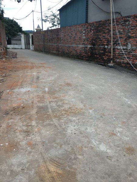 Bán đất nền gần trường mầm non Hà Khẩu ngõ oto, giá 14 triệu/m2, lh 0868059160
