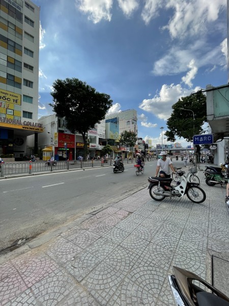Đi đến slide 3