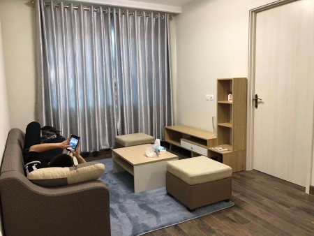 Cho thuê chung cư Gold Season 47 Nguyễn Tuân 70m2 2PN 2WC full nội thất cao cấp. L/H: 0963146006