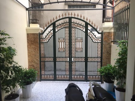 Bán nhà nguyên căn phố Hào Nam, giá tốt thị trường, lô góc tặng nội thất, giá 6.5 tỷ